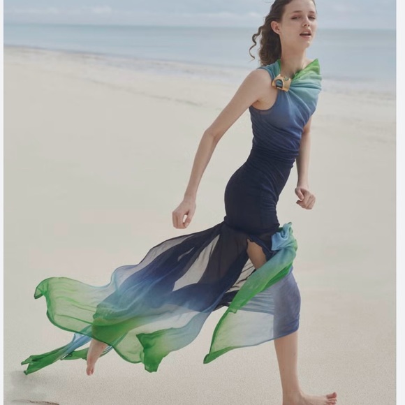 Ferragamo Silk Asymmetrical blue and Green Ombre Maxi Dress size M - Picture 16 of 16